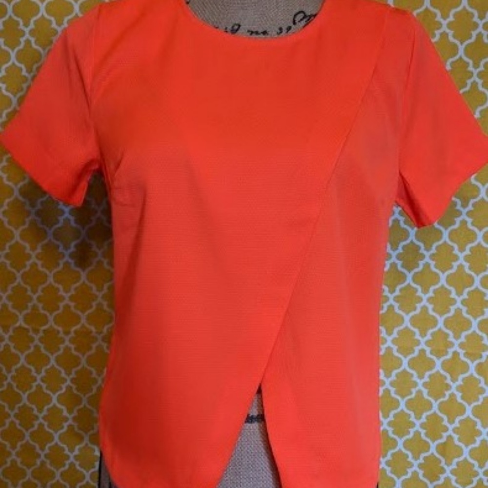 Orange belly Peek-A-Boo top - Picture 5 of 8